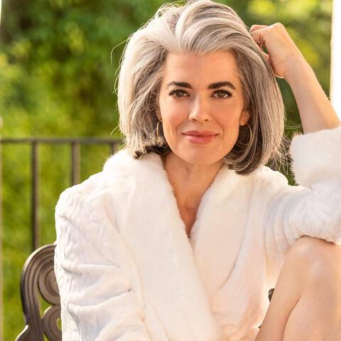 O melhor shampoo para cabelo branco ou grisalho e o que mantem os fios bonitos e saudaveis